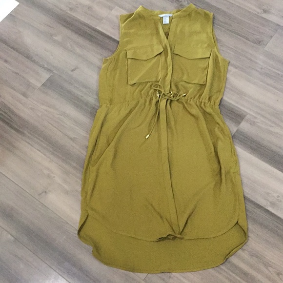 H&M Dresses & Skirts - H&M Dress